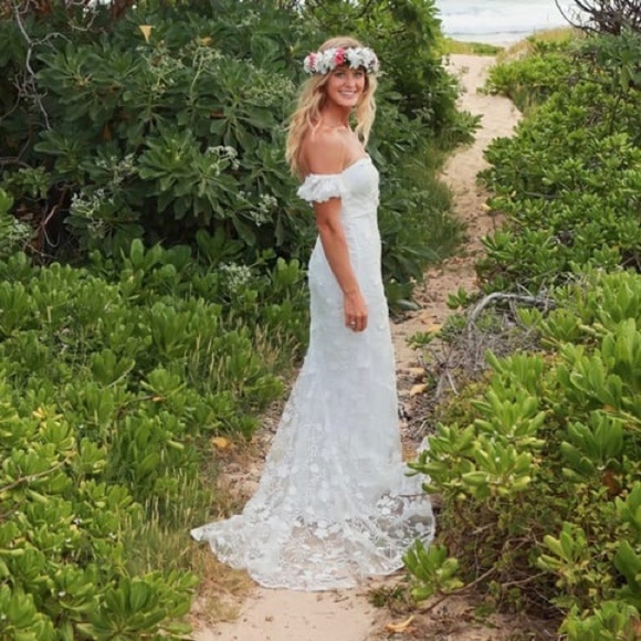 NWOT Lulus Magical Beginnings White 3D Floral Embroidered Maxi Dress - Picture 4 of 9